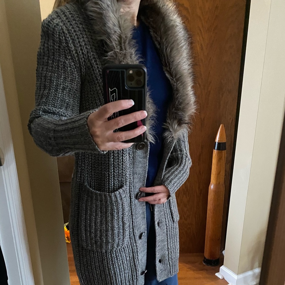 Jessica Simpson Cute Sweater